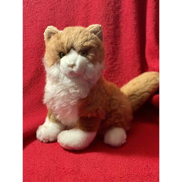 Vintage America Wego Maltese Plush Stuffed Sitting Lifelike Cat 13” - Picture 1 of 9